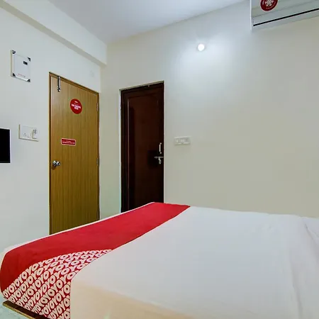 Super Hotel O Varcity Comforts Near Ragigudda Sri Prasanna Anjaneyaswamy Temple Bangalore Exterior photo