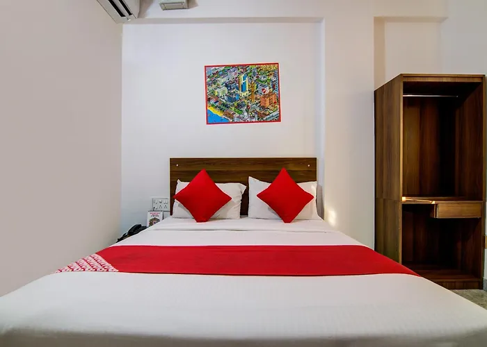 Super Hotel O Varcity Comforts Near Ragigudda Sri Prasanna Anjaneyaswamy Temple