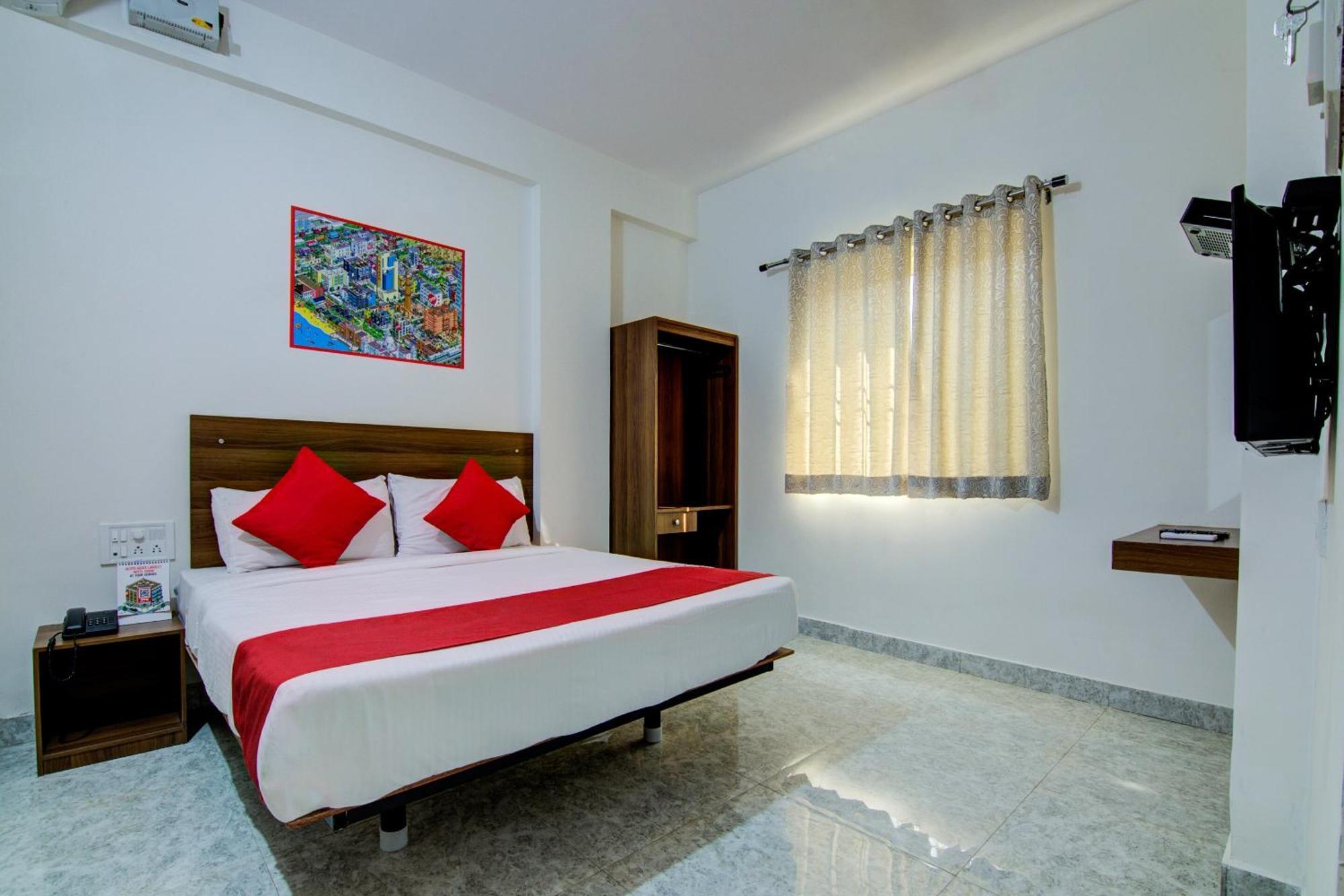 Super O Varcity Comforts Near Ragigudda Sri Prasanna Anjaneyaswamy Temple Hotel Bangalore