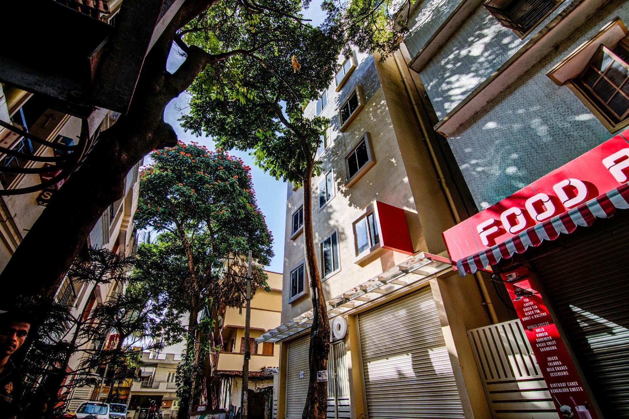 Hotel Super O Varcity Comforts Near Ragigudda Sri Prasanna Anjaneyaswamy Temple Bangalore