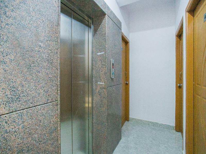 Hotel Super O Varcity Comforts Near Ragigudda Sri Prasanna Anjaneyaswamy Temple 3*